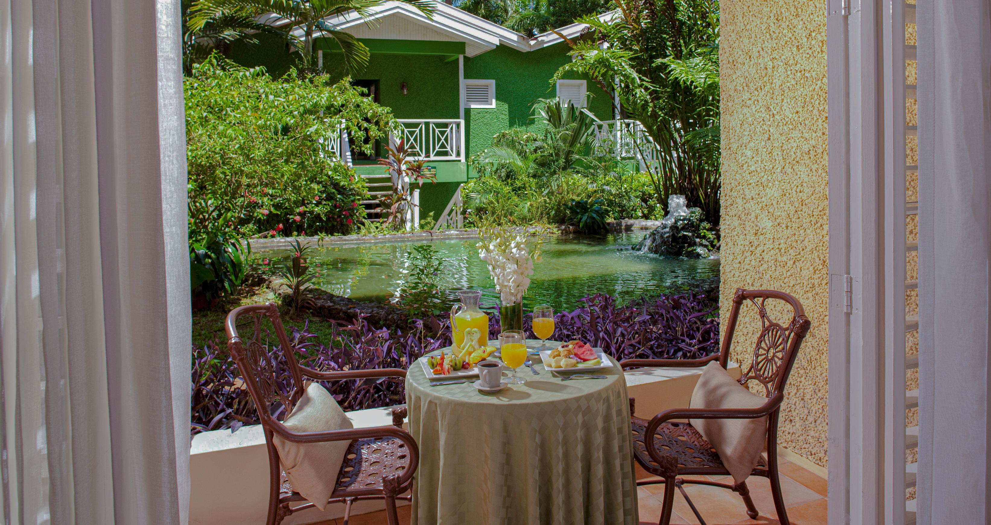 Sandals Ochi Beach Resort All Inclusive (Adults Only) Очо-Риос Экстерьер фото