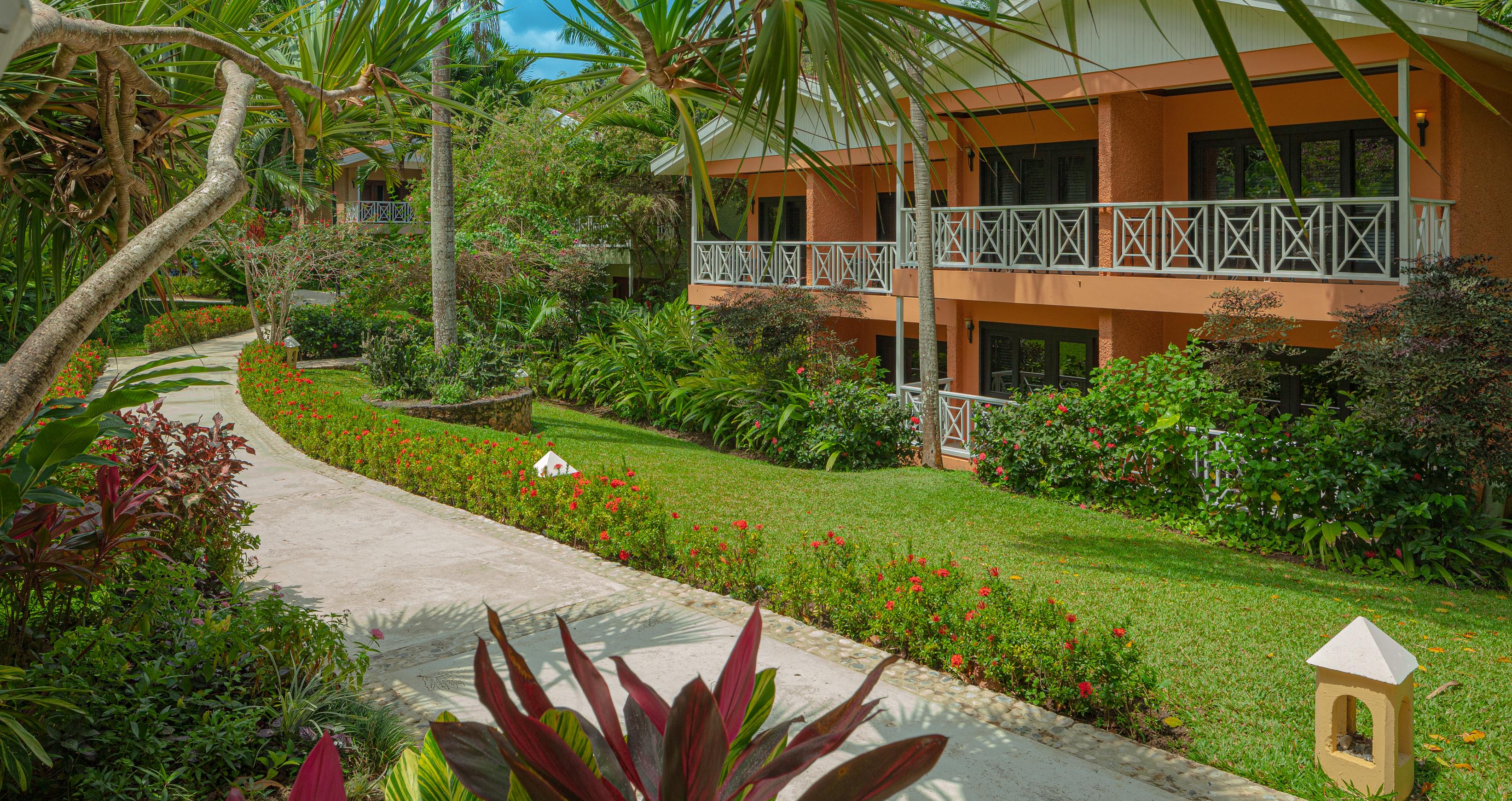 Sandals Ochi Beach Resort All Inclusive (Adults Only) Очо-Риос Экстерьер фото
